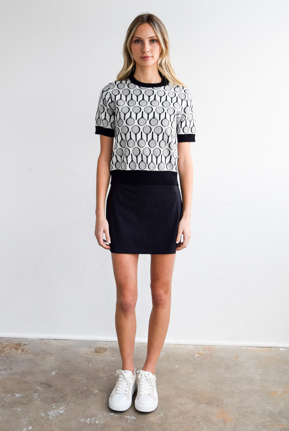 Short Sleeve Crew Neck Sweater - Golf Balls