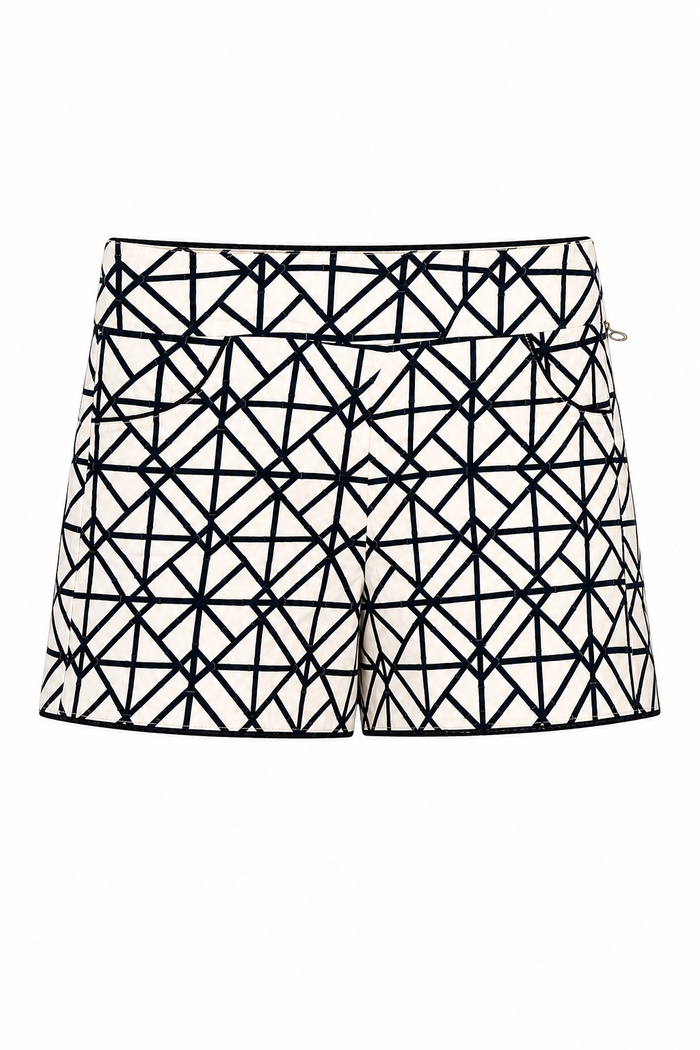 Amy Shorts Black Bamboo