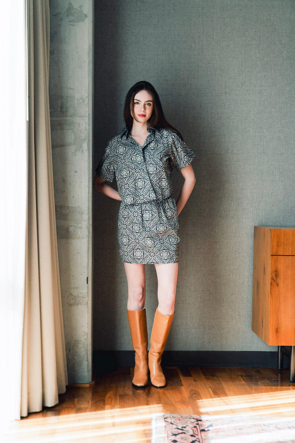 Split Neck Top Bandana