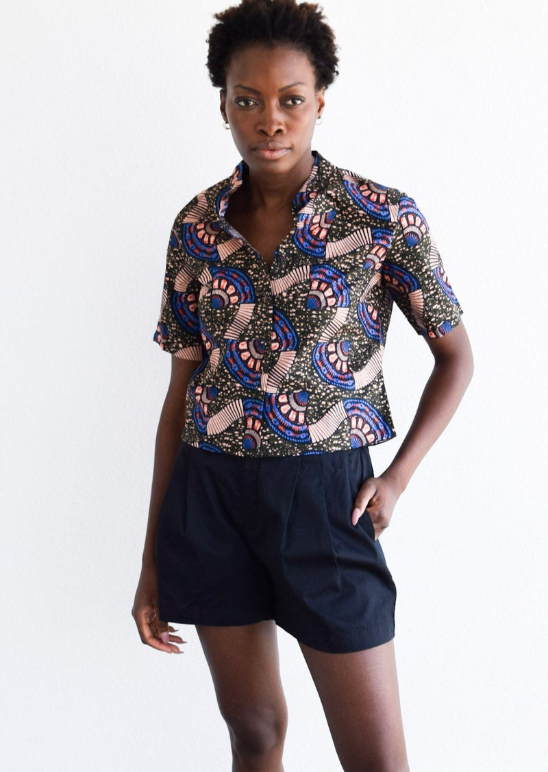 Kelli Short Sleeve Top Olive Wax Print