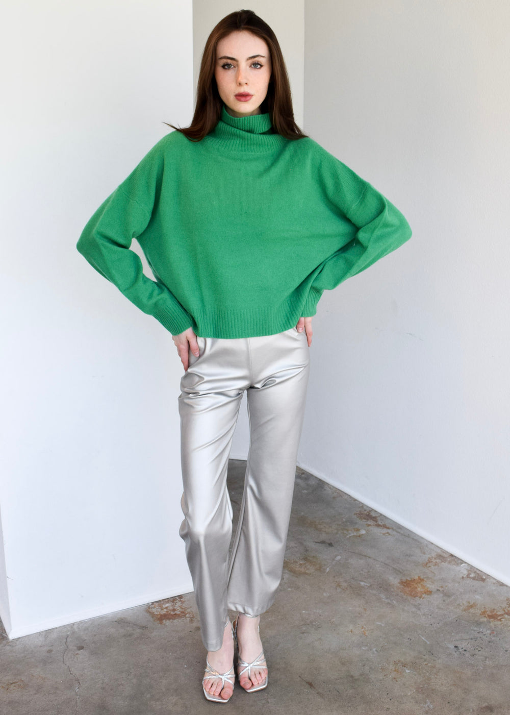 Long Sleeve Relaxed Turtleneck Sweater Green