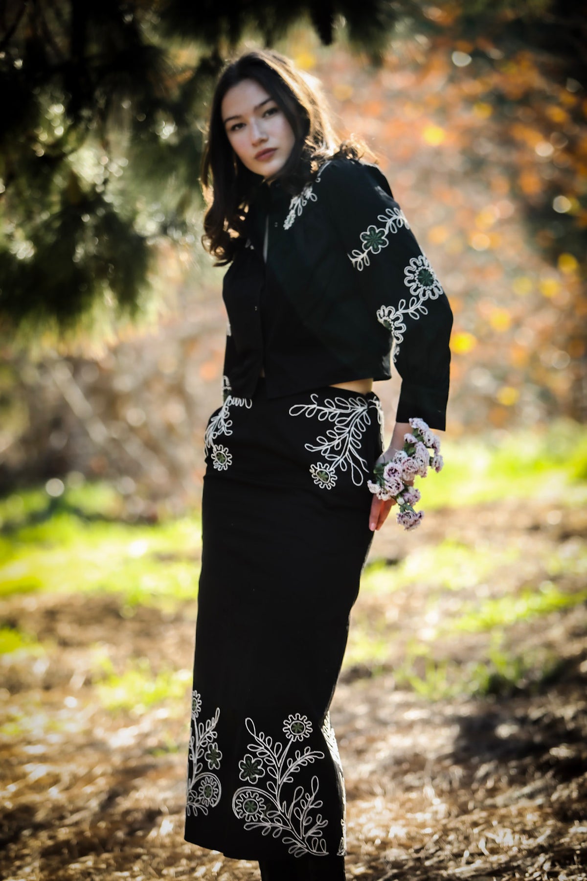 Tansy Top Black Crewel