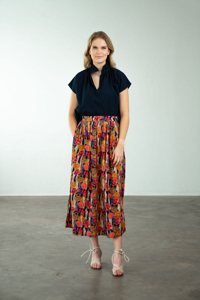 Vicki Short Sleeve Top Navy Seersucker
