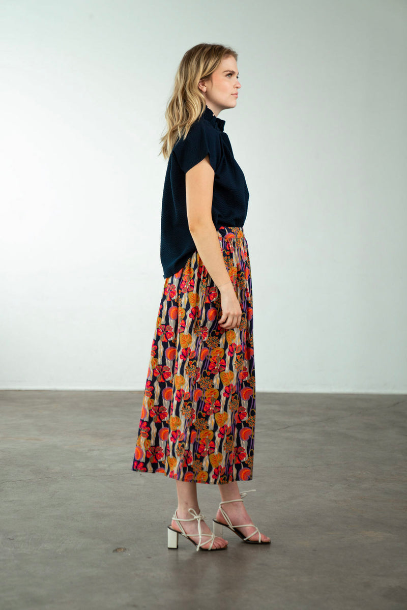 Vicki Short Sleeve Top Navy Seersucker