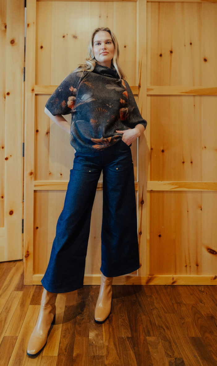 Seeing Stars Short Sleeve Sweater