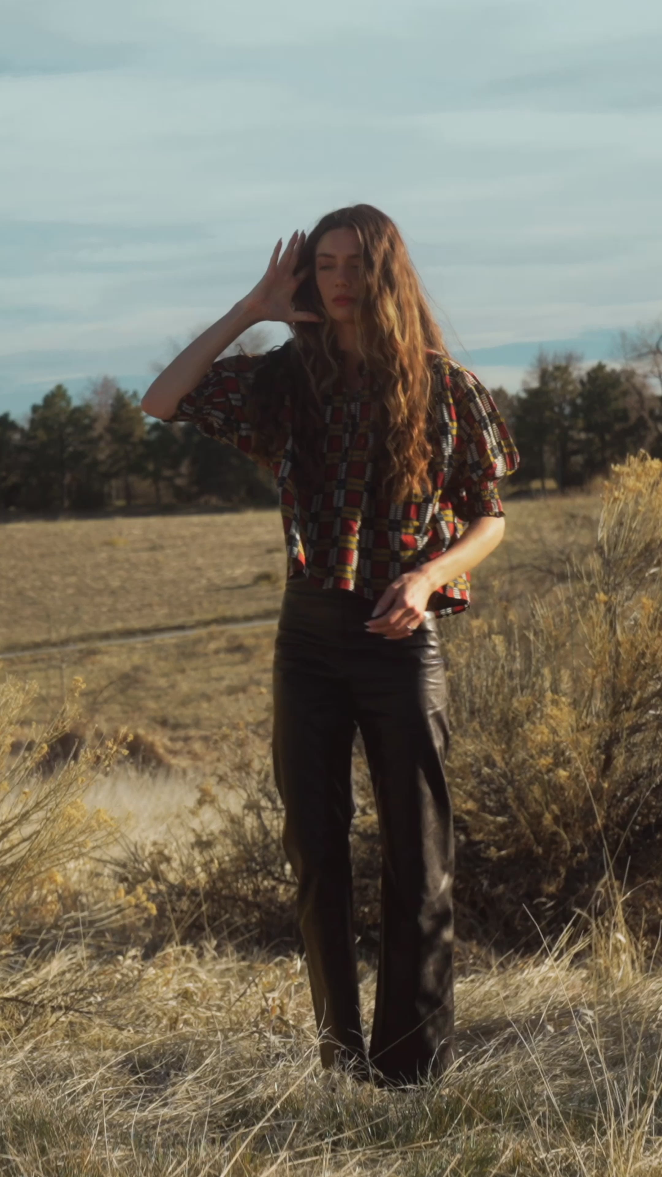Naomiungrid シアーレイヤードTee、フラワーガウン Never A Wallflower | Cynthia Top Squares Cotton/Silk