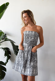 Black & White Hawaiian Malia Short Dress