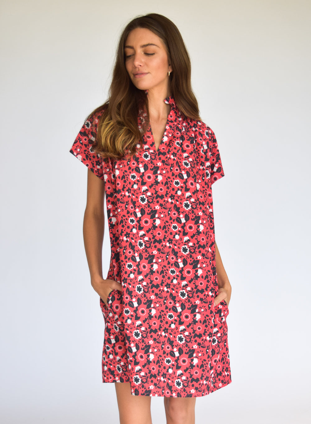 Vicki Short Sleeve Dress Red & Black Floral